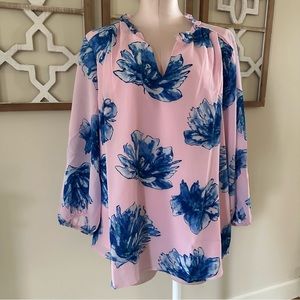Women’s Size Medium Pink & Blue Gibson Floral Blouse